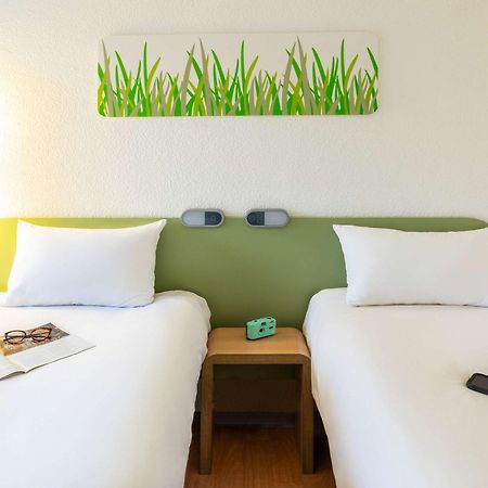Ibis Budget Compiegne Centre-Ville Экстерьер фото